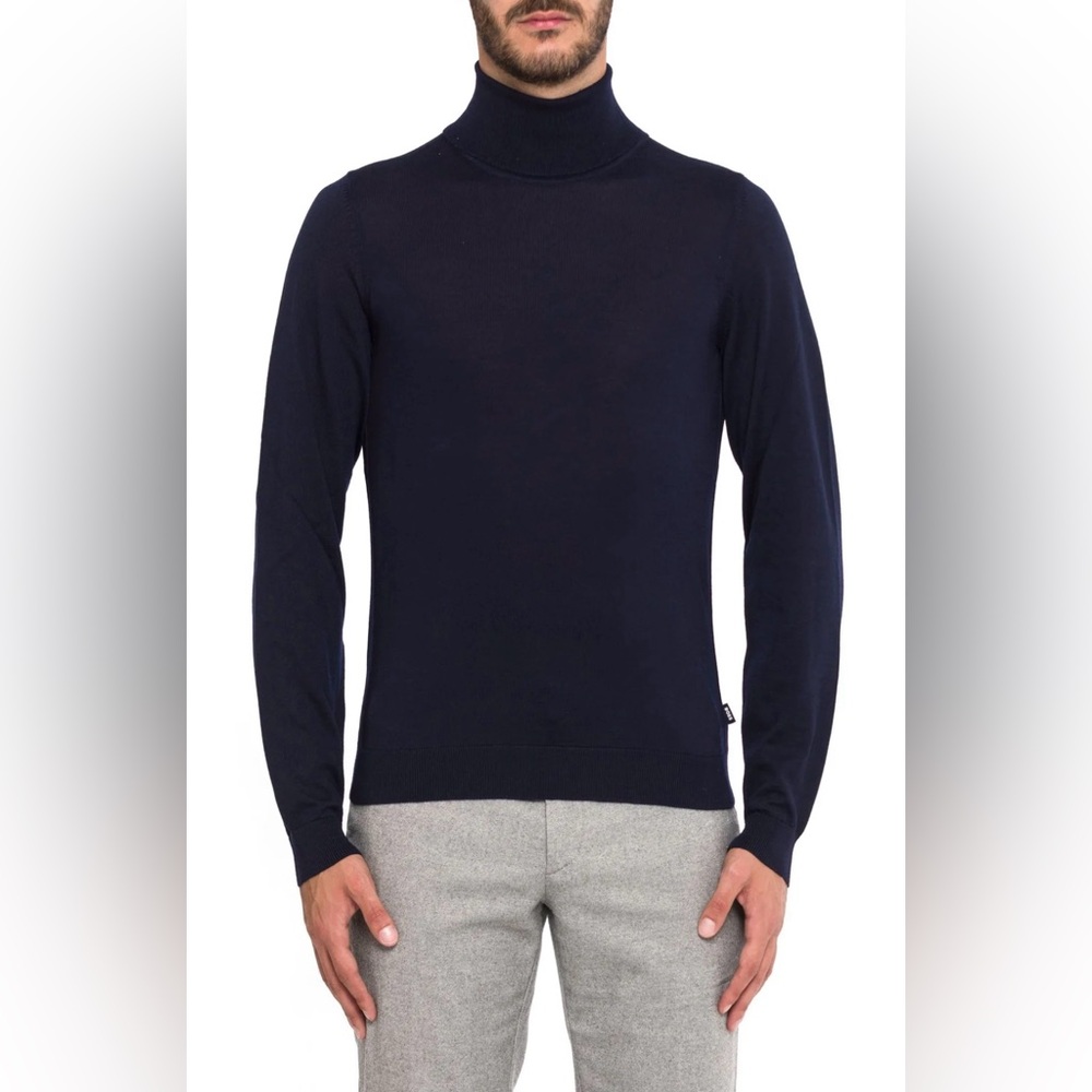 Men's Navy Sweater